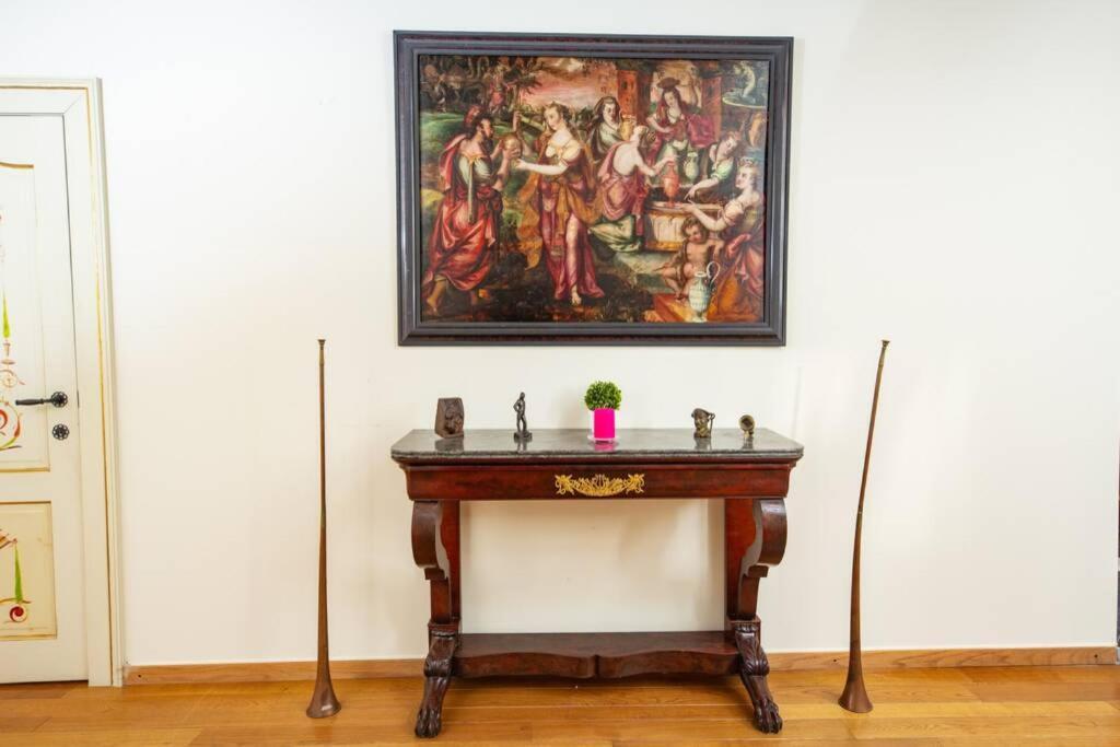 Hofmarkgraaf - Unique Apartment In Historic Antwerp Mansion Εξωτερικό φωτογραφία